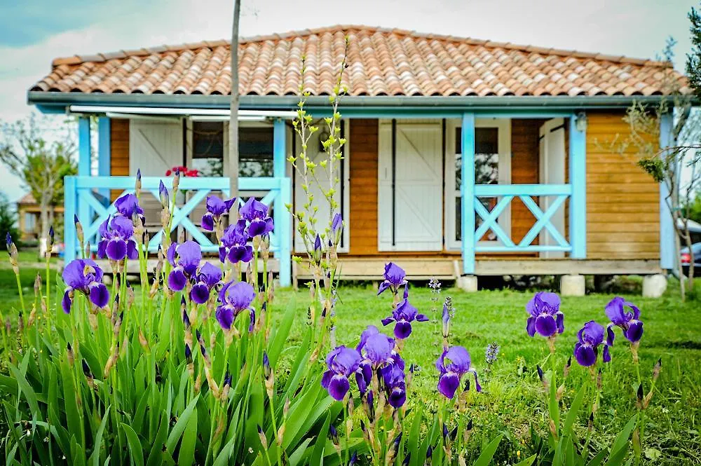 Campsite Domaine De Chadeyron Hotel Lagorce