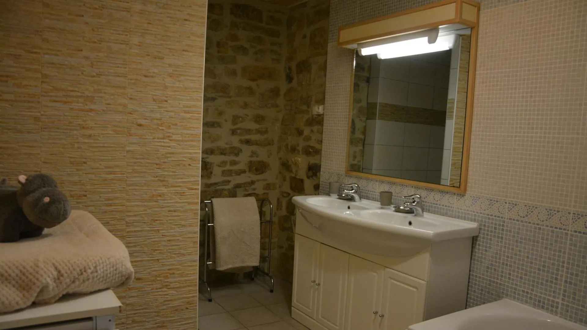 Domaine De Chadeyron Hotel Lagorce  0*, Lagorce (Ardeche) France