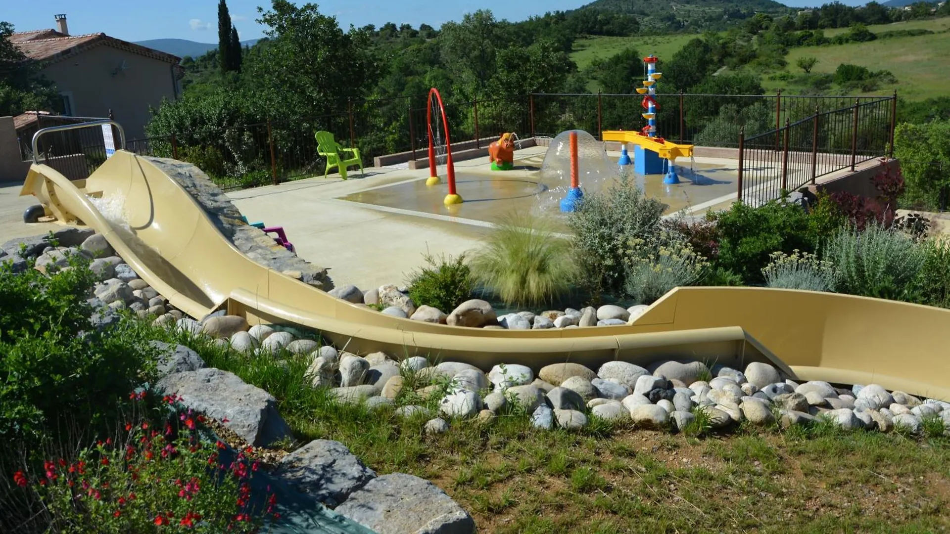 Domaine De Chadeyron Hotel Lagorce