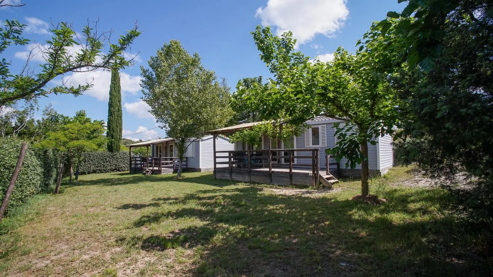 Campsite Domaine De Chadeyron Hotel Lagorce